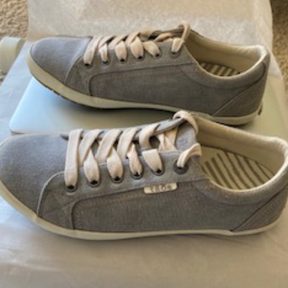 Taos Women's Arch Support Sneakers